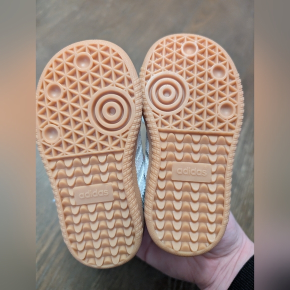 Adidas Samba Kids Silver Sneakers - Picture 5 of 5